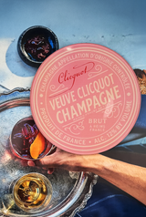 Veuve Cliciquot Champagne Rosé (Pink) Round Decoupage Tray