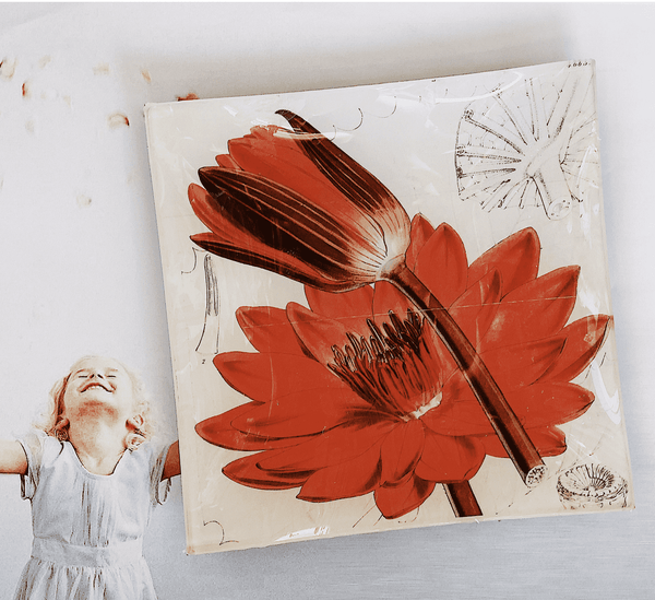 Bensgarden.com | Red Waterlily Decoupage Glass Tray - Bensgarden.com